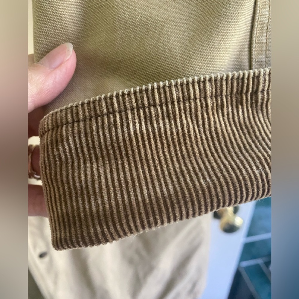 L.L Bean Women’s Barn Chore Coat Beige Winter Coat - Picture 5 of 7